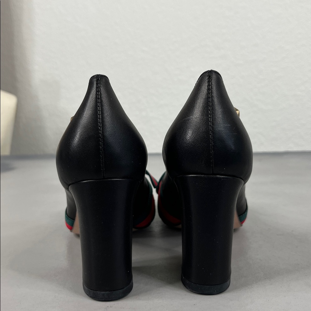 Gucci Aline Black Grosgrain Ribbon Gold Star Curved Block Heel Pumps - Picture 4 of 9